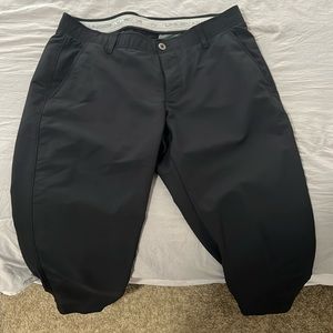 Black Under Armor Dress pants. Size 30/36